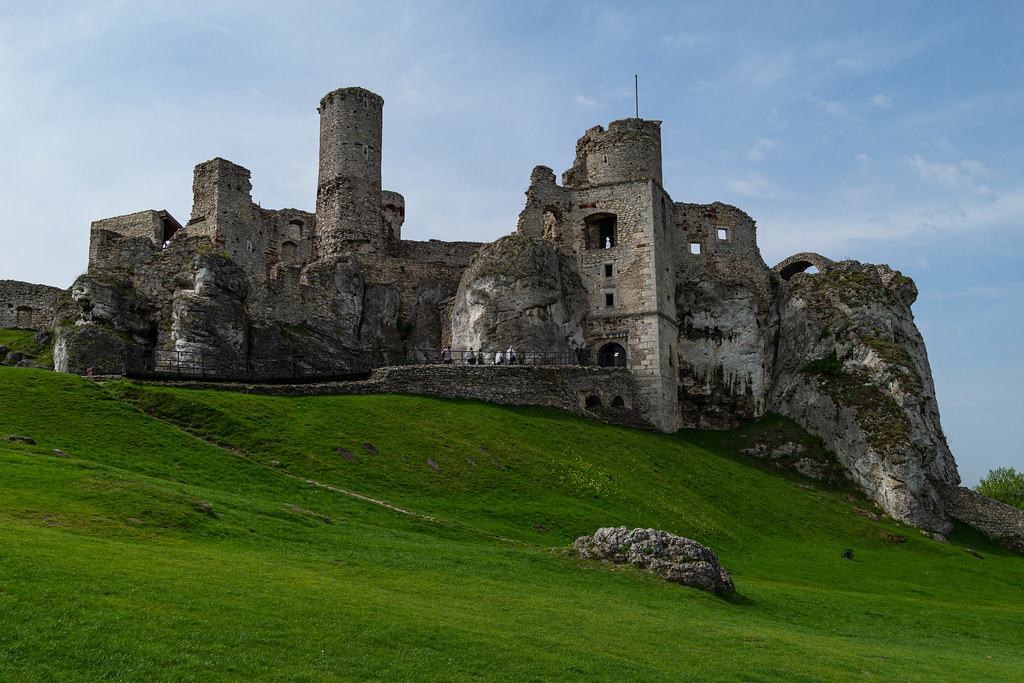 Ogrodzieniec - castle